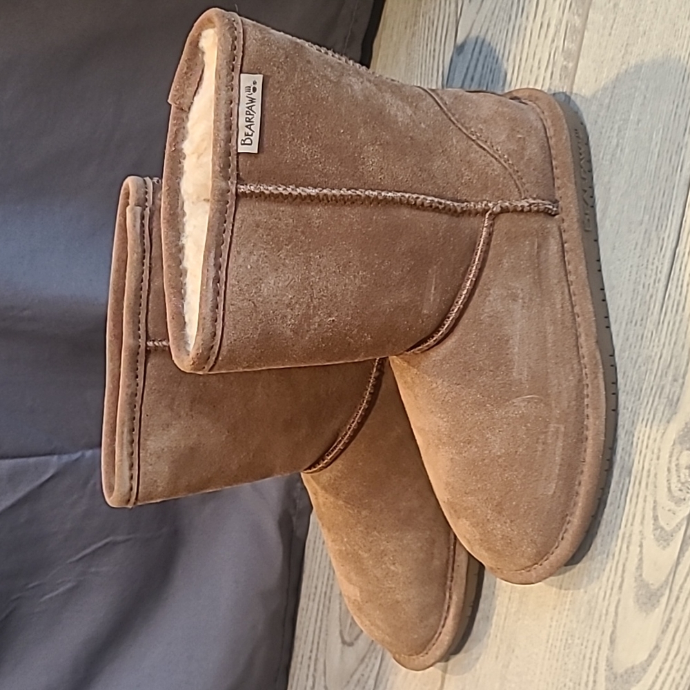 Bearpaw Snow Boot Size 3 New